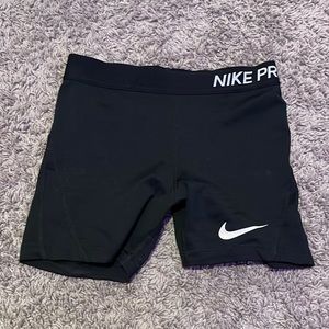 black nike pros